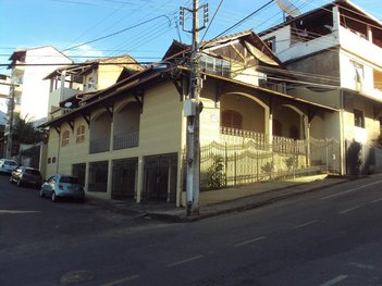 house em Rua Mellin Abi-Ackel, Todos os Santos - Manhuaçu - MG