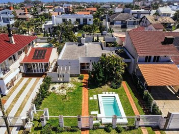 house em Rua Guaiá das Pedras, Centro - Xangri-Lá - RS