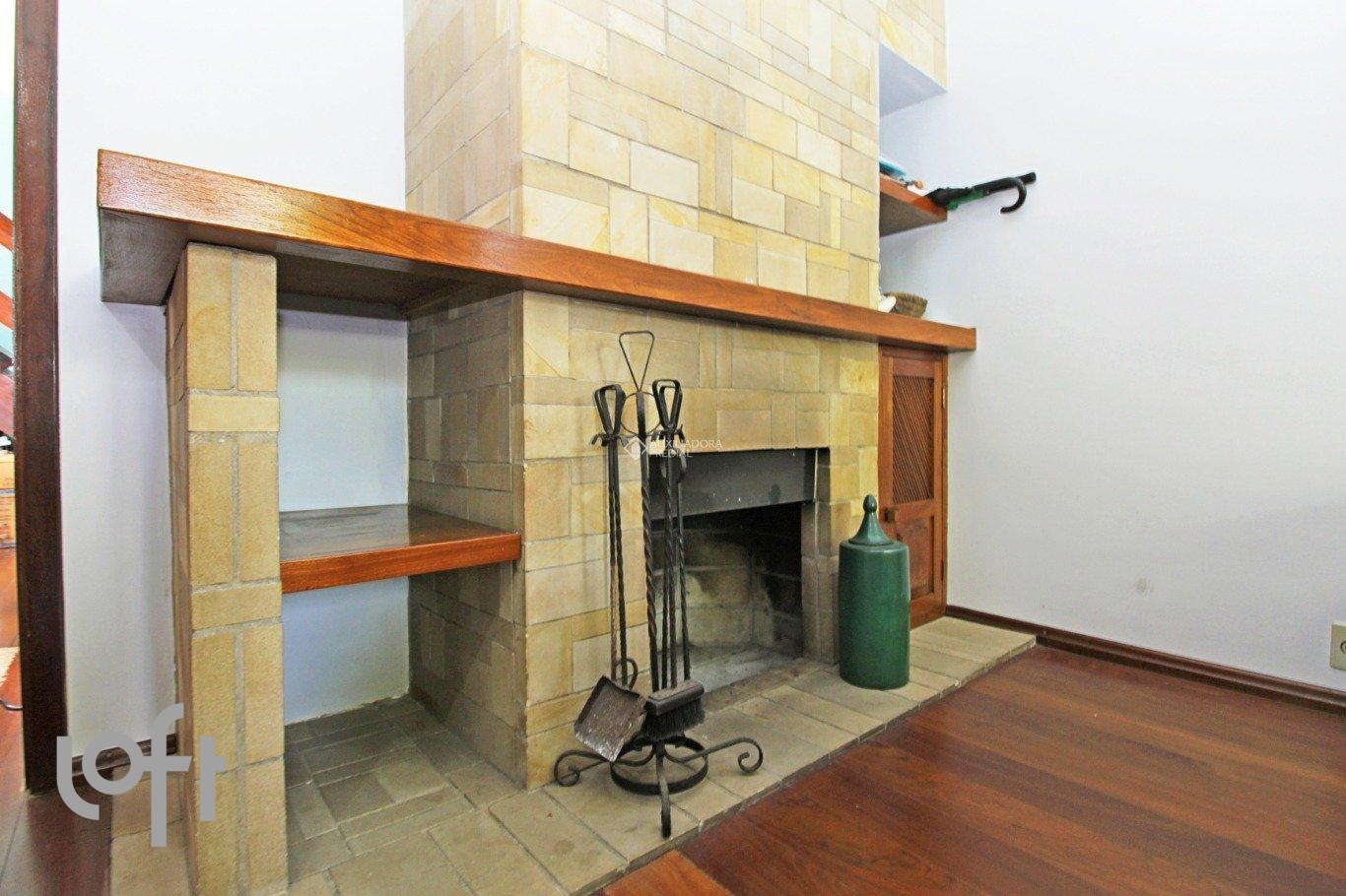 Sala com lareira