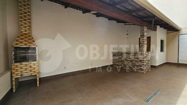 house em Rua Padre Américo Ceppi, Brasil - Uberlândia - MG