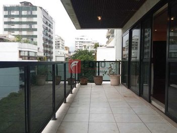 apartment em Rua Custódio Serrão, Lagoa - Rio de Janeiro - RJ