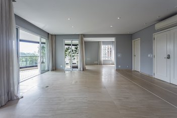 apartment em Rua Inhambú, Vila Uberabinha - São Paulo - SP