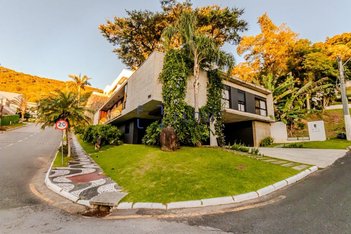 house em Avenida Hermógenes de Assis Feijó, São Judas Tadeu - Balneário Camboriú - SC