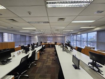 commercial_property em Avenida Santo Amaro, Vila Nova Conceição - São Paulo - SP