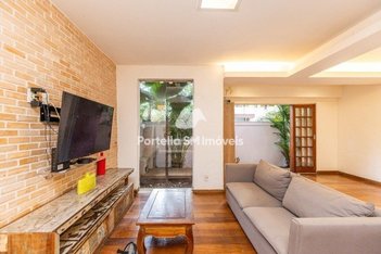 house em Rua Miguel Pereira, Humaitá - Rio de Janeiro - RJ