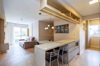 apartment em Avenida Manoel Ribas, Mercês - Curitiba - PR