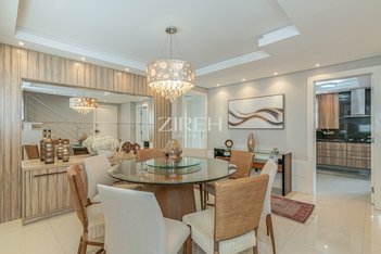 apartment em Rua São Pio X, Ahú - Curitiba - PR