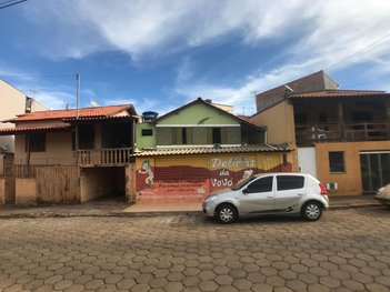 house em Rua Capitão Francisco Lima, Centro - Nepomuceno - MG