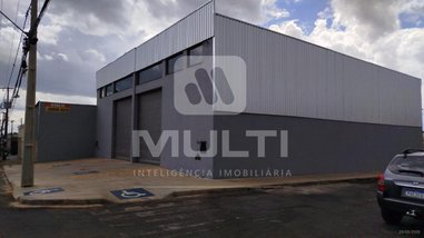 industrial em Avenida Comendador Alexandrino Garcia, Minas Gerais - Uberlândia - MG