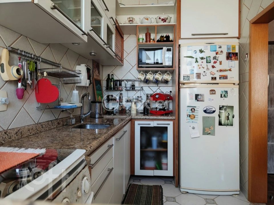 9151037e