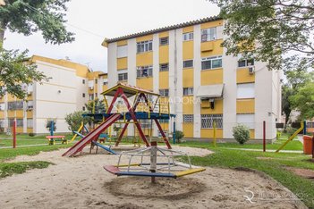 apartment em Avenida Clóvis Paim Grivot, Humaitá - Porto Alegre - RS