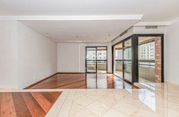 apartment em Rua Inhambú, Vila Uberabinha - São Paulo - SP