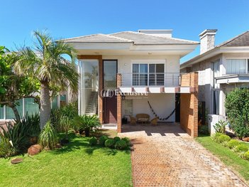 house em Avenida Paraguassu, Centro - Xangri-Lá - RS