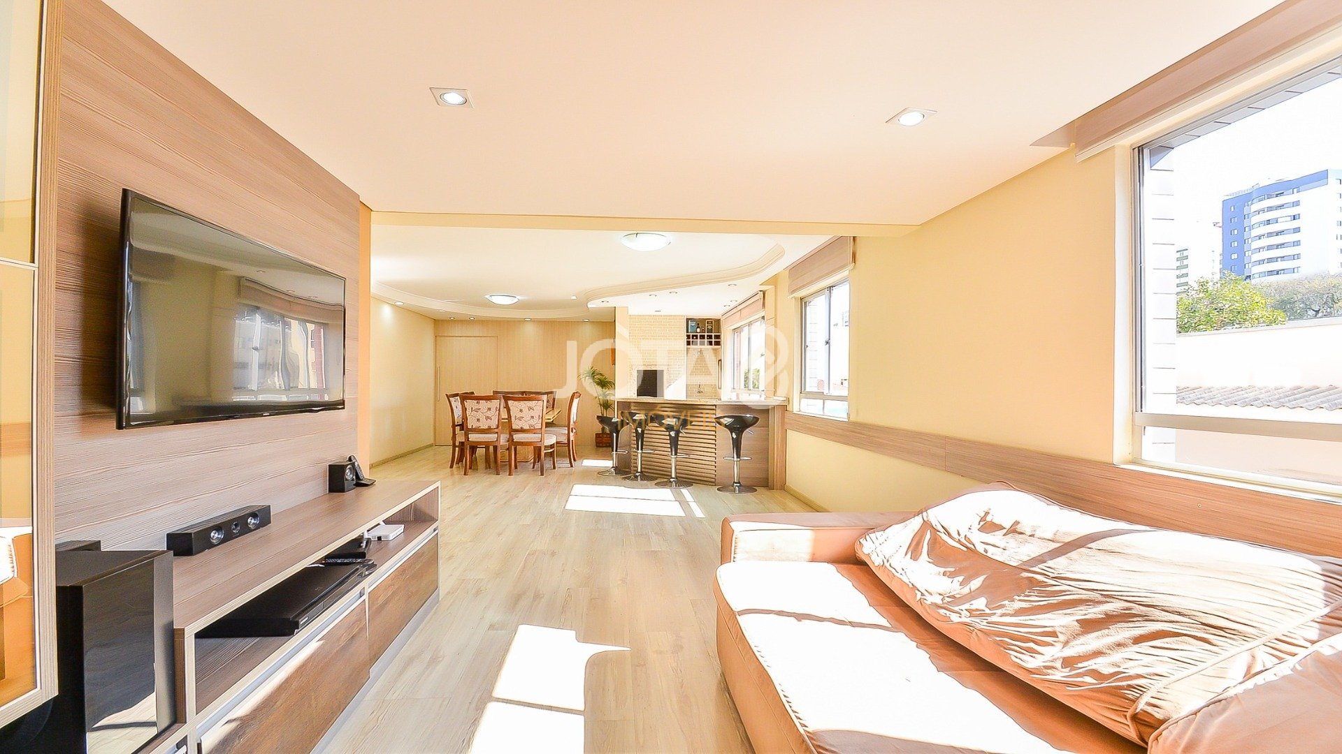 APARTAMENTO-COM-159M2-PRÓXIMO-AO-SHOPPING-AGUA-VERDE (57)
