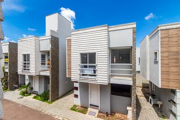 house em Rua Maestro Carlos Frank, Boqueirão - Curitiba - PR