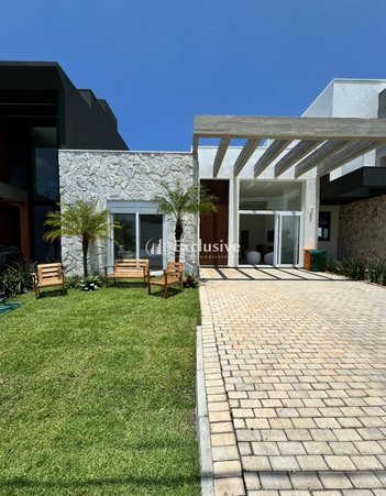 house em Avenida Antônio Manoel Santa Helena, Centro - Xangri-Lá - RS