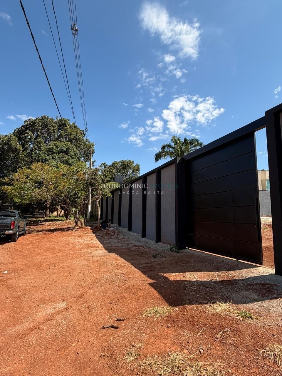 WhatsApp Image 2025-10-15 at 17.37