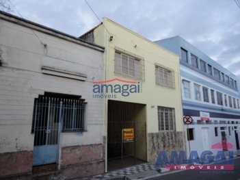 house em Rua Antônio Afonso, Centro - Jacareí - SP