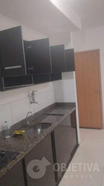 apartment em Alameda José de Oliveira Guimarães, Jardim Holanda - Uberlândia - MG