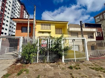 house em Rua Juruá, Jardim São Pedro - Porto Alegre - RS