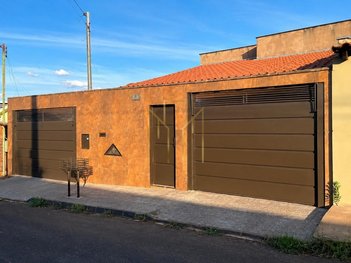 house em Rua Fausto Henrique Matias, São Jorge - Uberlândia - MG