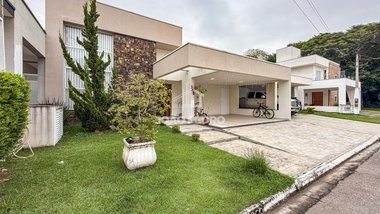 house em Avenida Renato Vargas, Tremembé - Tremembé - SP