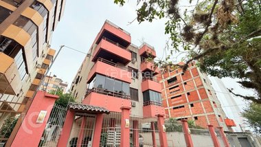 apartment em Rua Guarajá, Jardim Botânico - Porto Alegre - RS