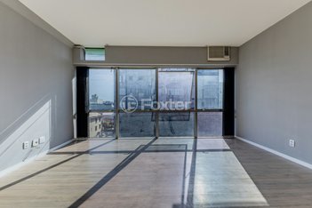 office em Avenida Presidente Franklin Roosevelt, Navegantes - Porto Alegre - RS