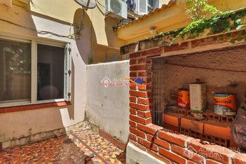 apartment em Rua Barão de Teffe, Menino Deus - Porto Alegre - RS