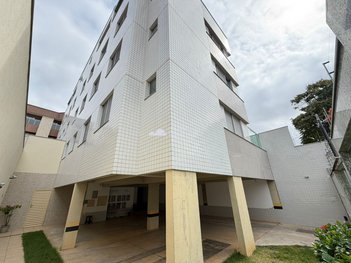 apartment em Rua Furtado de Menezes, Santa Rosa - Belo Horizonte - MG