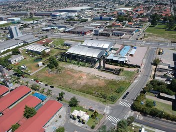 land_lot em Rua Renato Nunes Ribas, Centro - Pinhais - PR