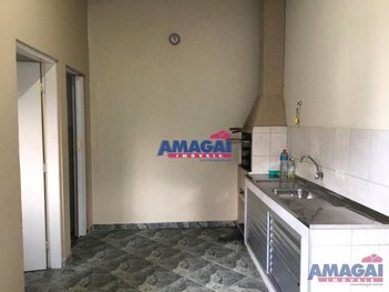 house em Avenida Amâncio Dias, Jardim das Oliveiras - Jacareí - SP