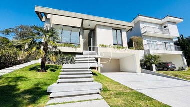 house em Avenida Sapucaia, Jardim do Golf I - Jandira - SP