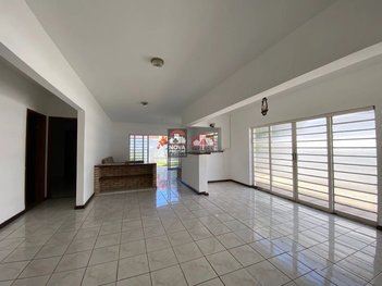 house em Avenida Paulo Ferraz da Silva Porto, Prainha - Caraguatatuba - SP