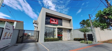 business em Avenida Paul Harris, Nossa Senhora de Lourdes - Londrina - PR