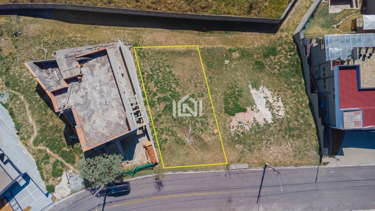 terreno a venda no condominio reserva vale verde