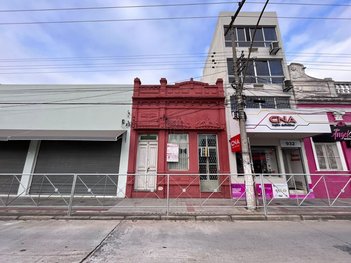 commercial_building em General Osório, Centro - Pelotas - RS