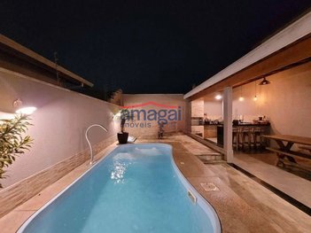 house em Avenida Sérgio Milliet da Costa e Silva, Loteamento Villa Branca - Jacareí - SP
