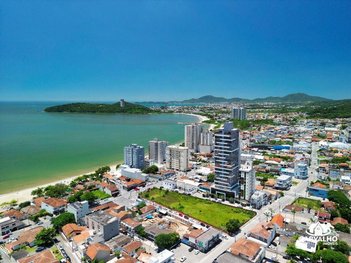 apartment em Rua Sebastiao Vieira Lins, Centro - Balneário Piçarras - SC