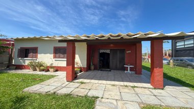house em Rua Rio Jacuí, Centro - Xangri-Lá - RS