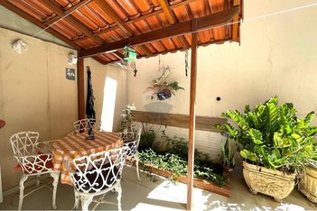 apartment em Rua Alabastro, Sagrada Família - Belo Horizonte - MG