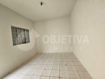 house em Avenida Salomão Abrahão, Segismundo Pereira - Uberlândia - MG