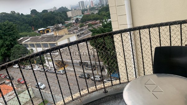 Cômodo Condomínio