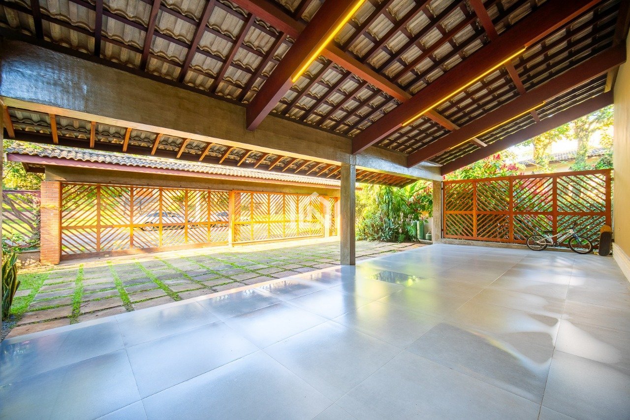 casa a venda no condominio bosque do viana -  garagem
