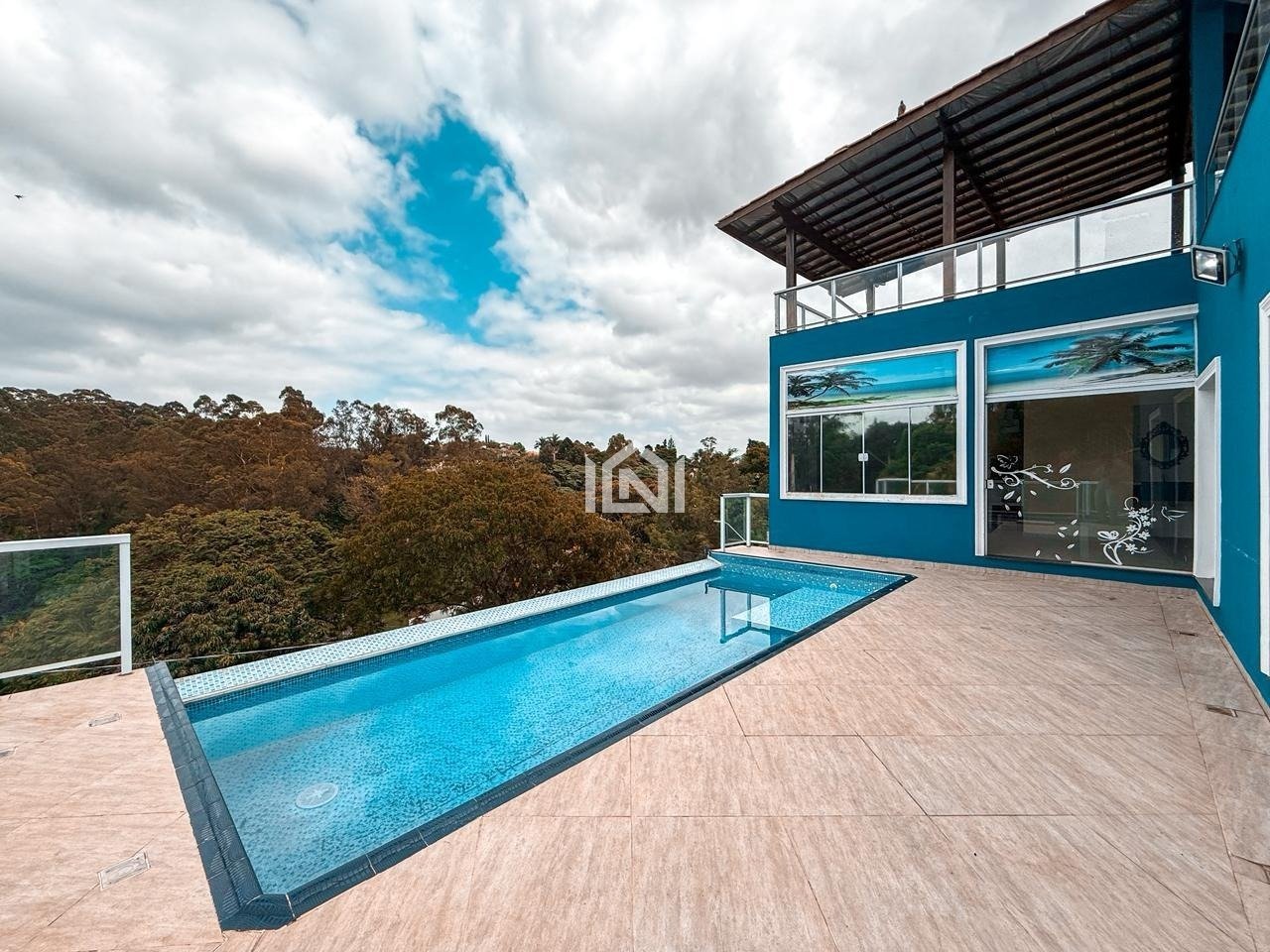 casa para venda ou locacao no condominio granja caiapia - piscina