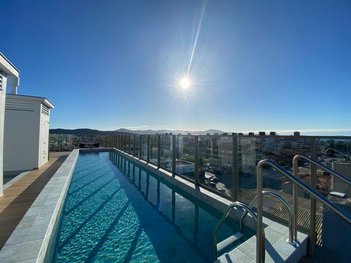 apartment em Rodovia Jornalista Maurício Sirotsky Sobrinho, Jurerê - Florianópolis - SC