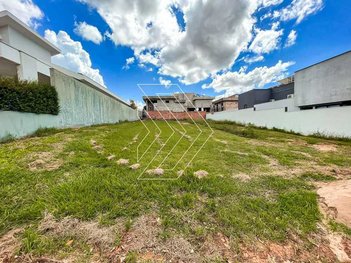 land_lot em Avenida Warner Gomes Fernandes, Parque das Esmeraldas II - Marília - SP