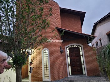 house em Rua Doutor José Maria Whitaker, Vila Sofia - São Paulo - SP