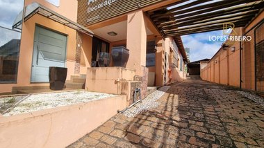 house em Rua Doutor Cardoso de Almeida, Centro - Botucatu - SP