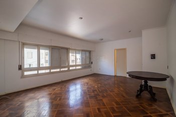 apartment em Avenida Independência, Centro Histórico - Porto Alegre - RS